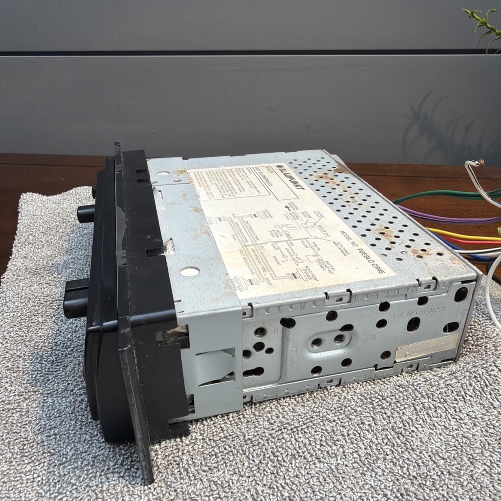 Blaupunkt Pueblo CR45 High-Power FM/AM/Cassette Receiver w/ Detachable Face - Picture 6 of 10